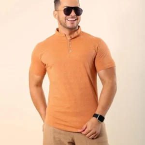 Bata Masculina Gola Padre Manga Curta Buff Laranja