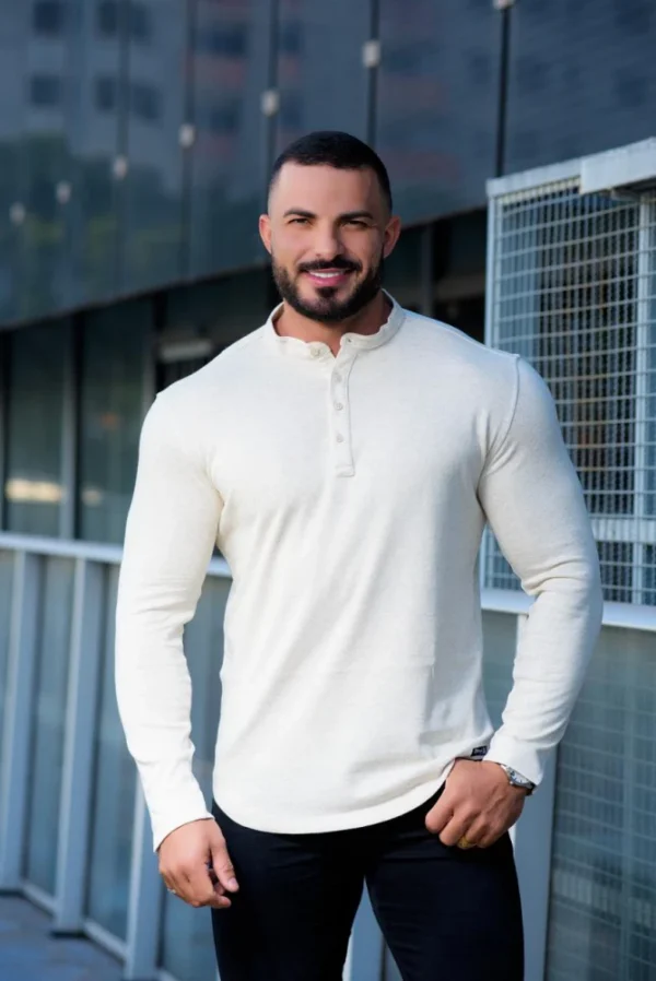 Bata Masculina Gola Padre Linho Europeu Manga Longa Branca